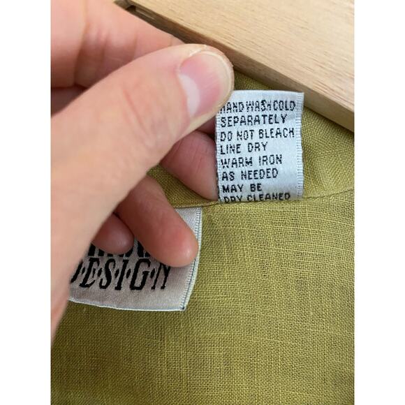 Chico's Design Women's 2 Mustard Yellow Linen Button Up Shirt - Picture 5 of 5